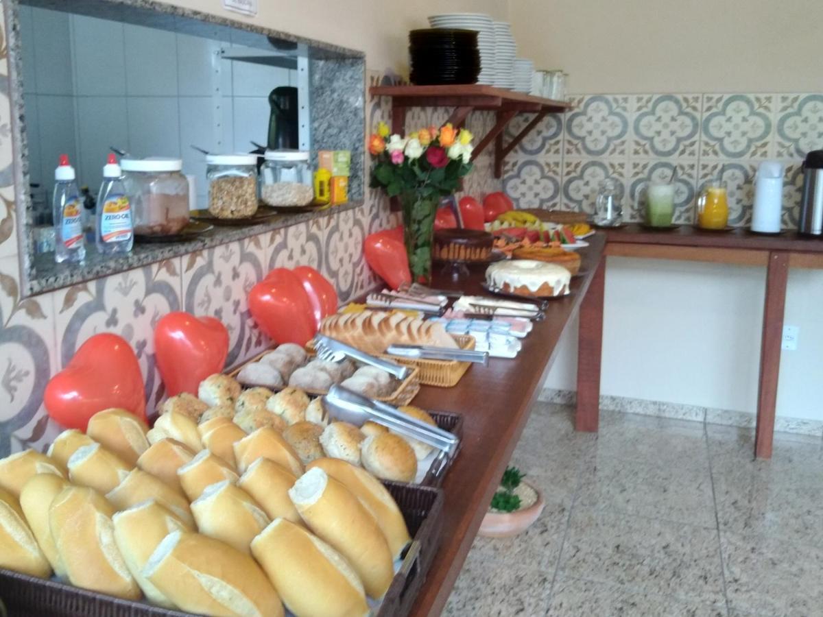 Pousada Guimaraes Sao Pedro da Serra  Ngoại thất bức ảnh