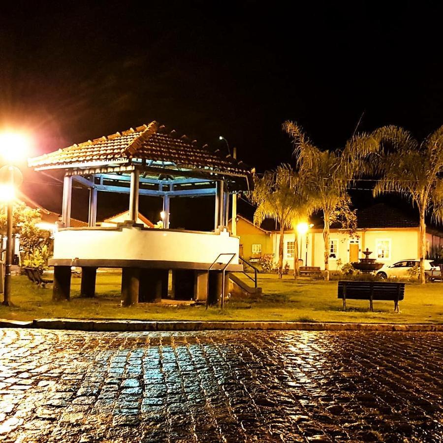 Pousada Guimaraes Sao Pedro da Serra  Ngoại thất bức ảnh